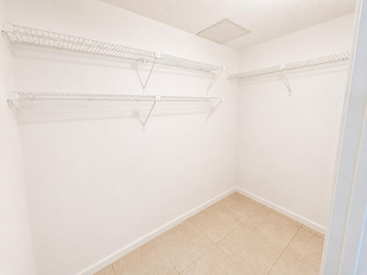 5951 NE 14th Lane, Unit 301N, Fort Lauderdale, FL 33334 Photo