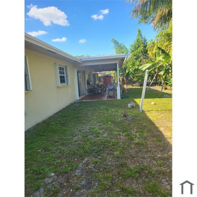 4891 NW 7th Drive, Plantation, FL 33317 Photo