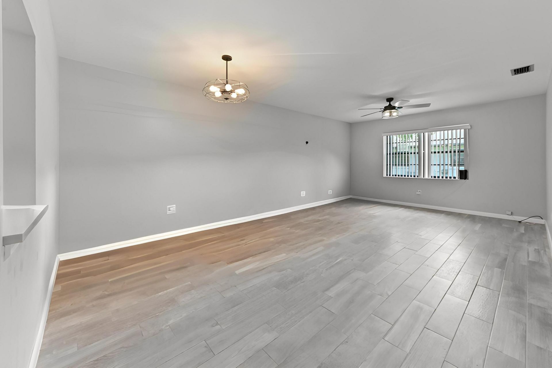 84 Conaskonk Circle, Royal Palm Beach, FL 33411 Photo