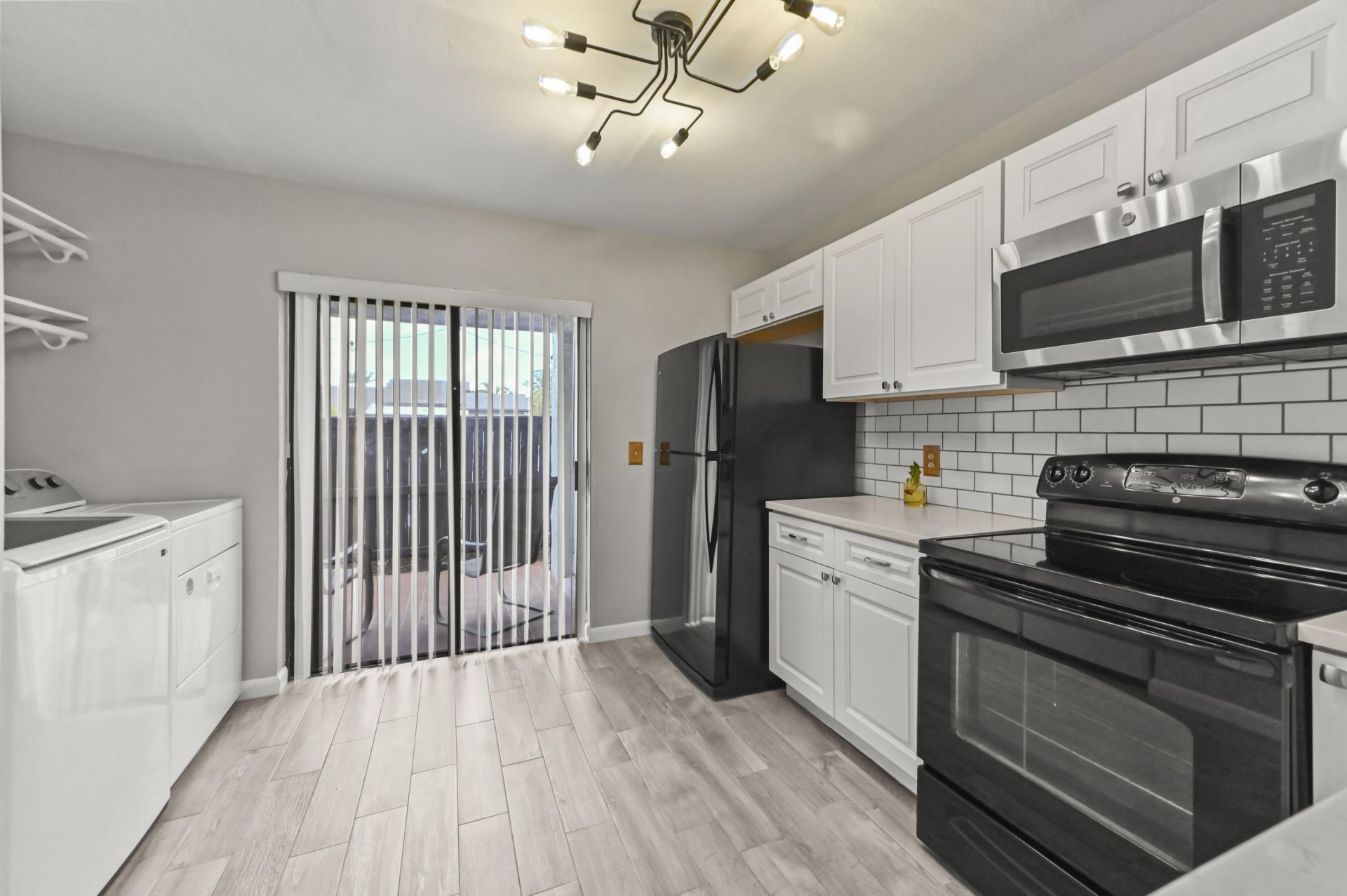 84 Conaskonk Circle, Royal Palm Beach, FL 33411 Photo