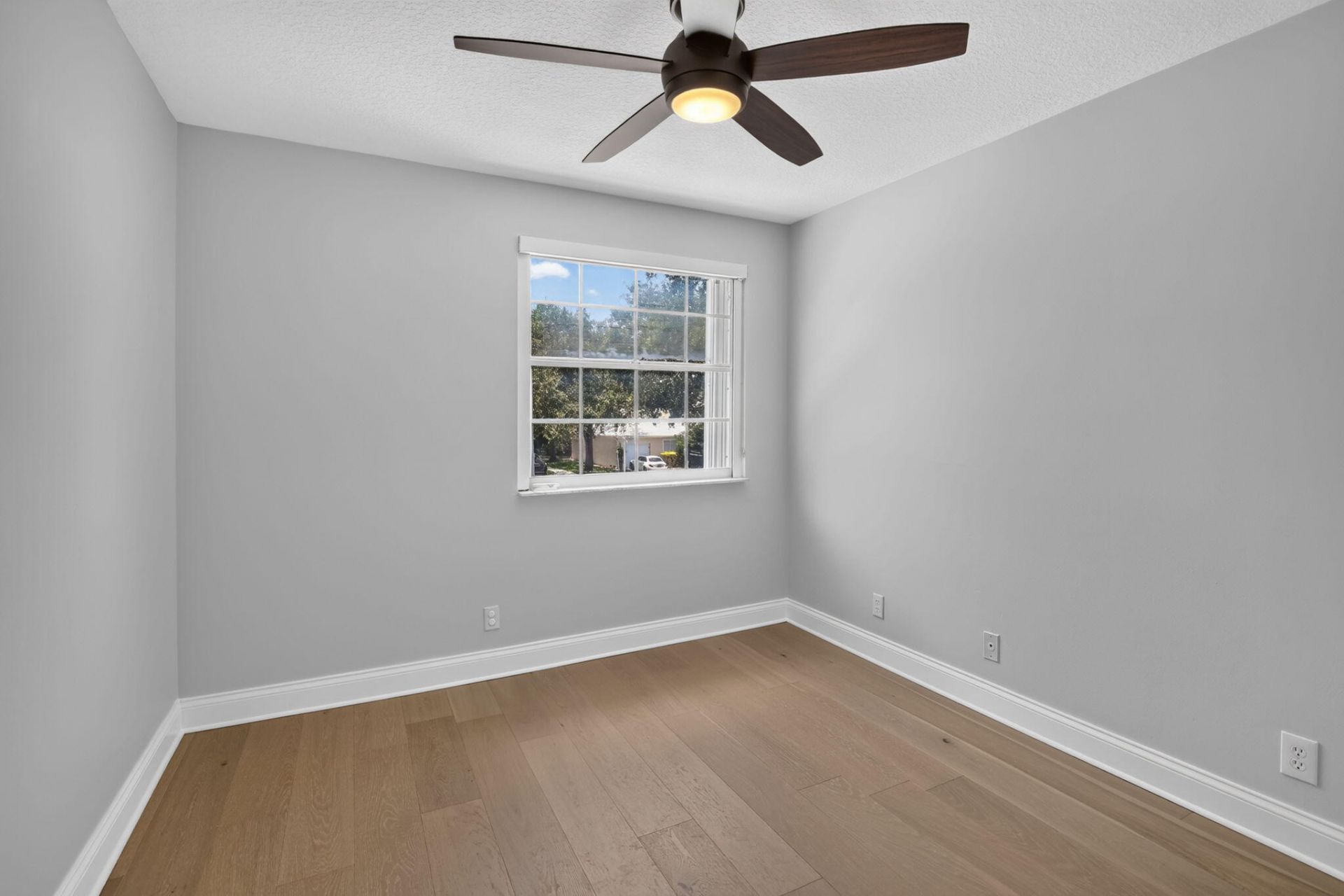9444 NW 8th Circle, Plantation, FL 33324 Photo