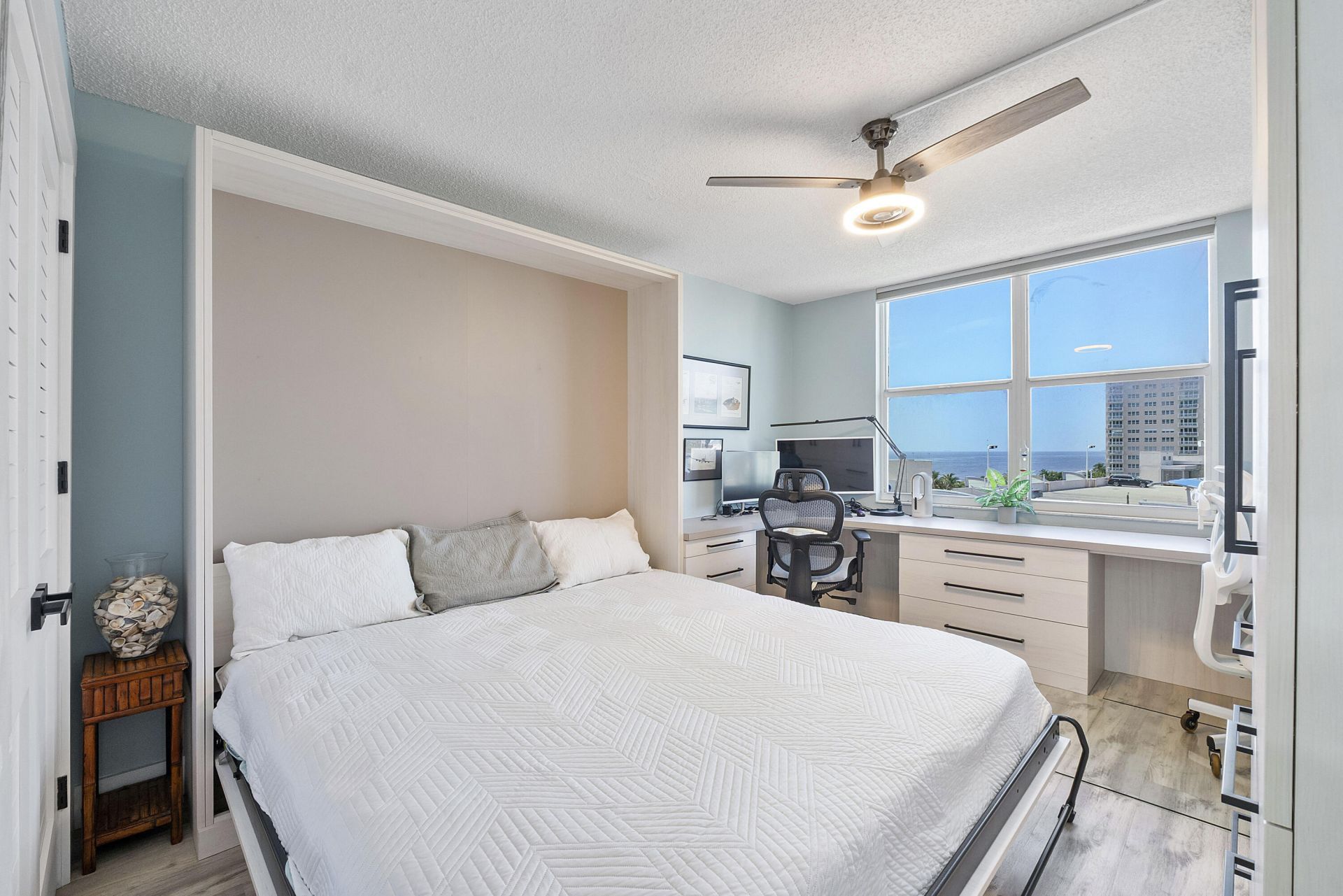 305 N Pompano Beach Boulevard, Unit 804, Pompano Beach, FL 33062 Photo