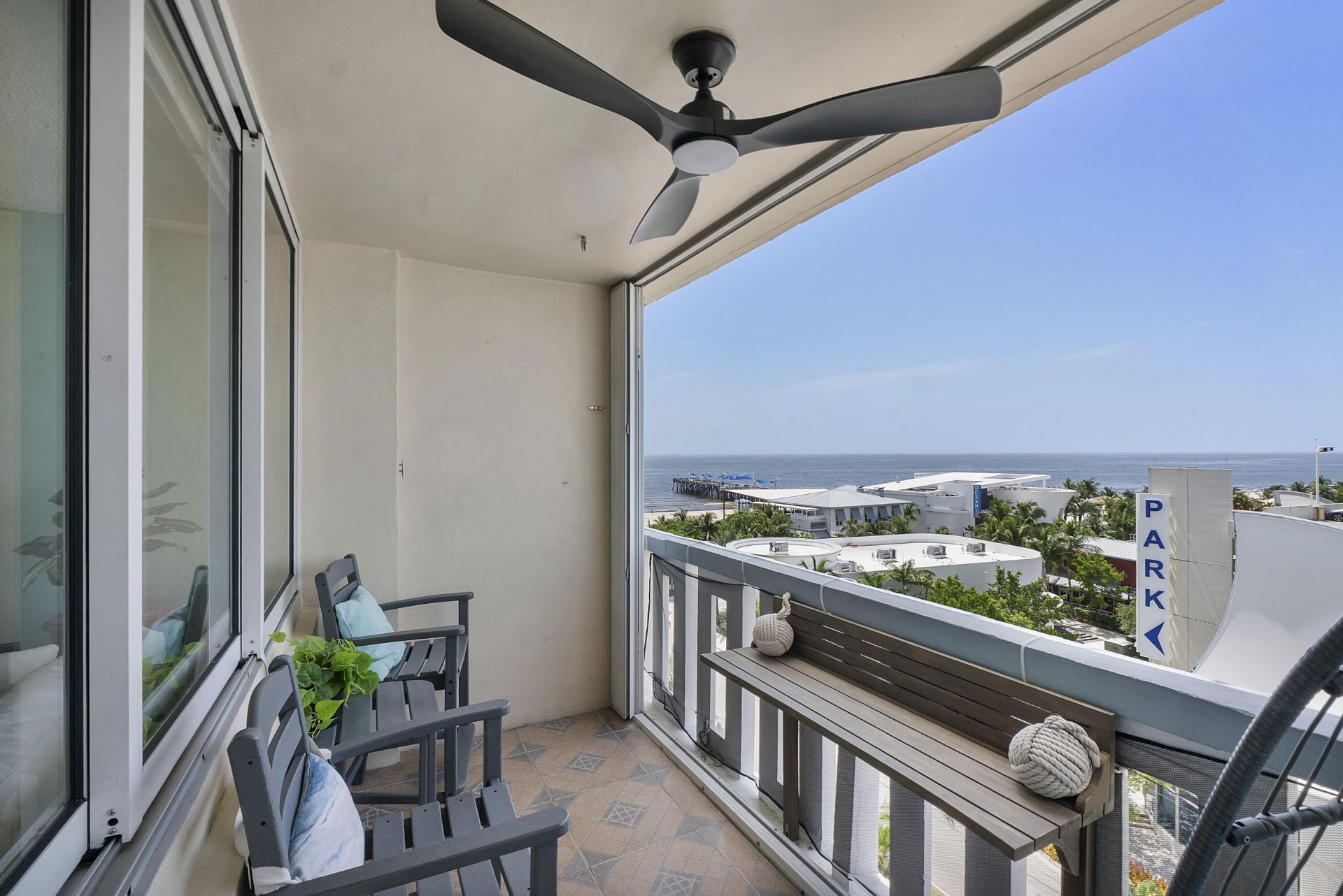 305 N Pompano Beach Boulevard, Unit 804, Pompano Beach, FL 33062 Photo