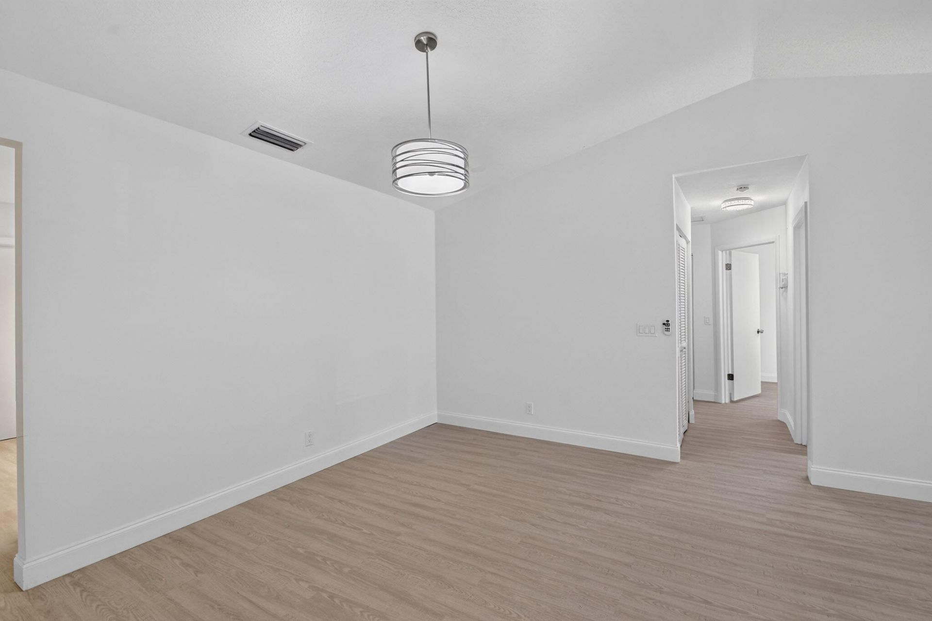 3221 Foxridge Court, Palm Springs, FL 33461 Photo