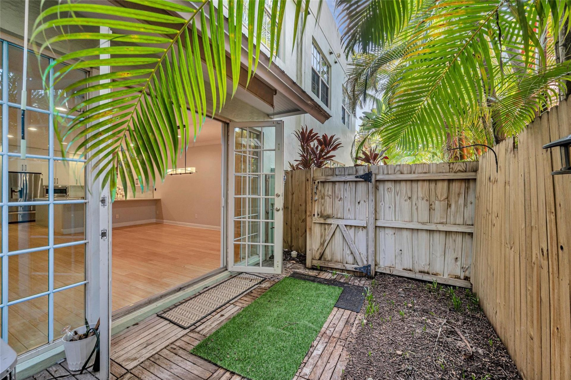 1617 NE 2nd Court, Fort Lauderdale, FL 33301 Photo