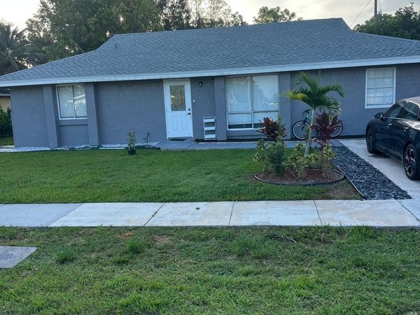 880 CAMELLIA Drive, Royal Palm Beach, FL 33411