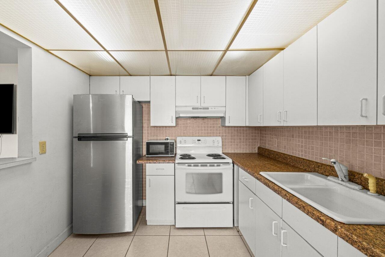 690 Brittany O, Delray Beach, FL 33446 Photo