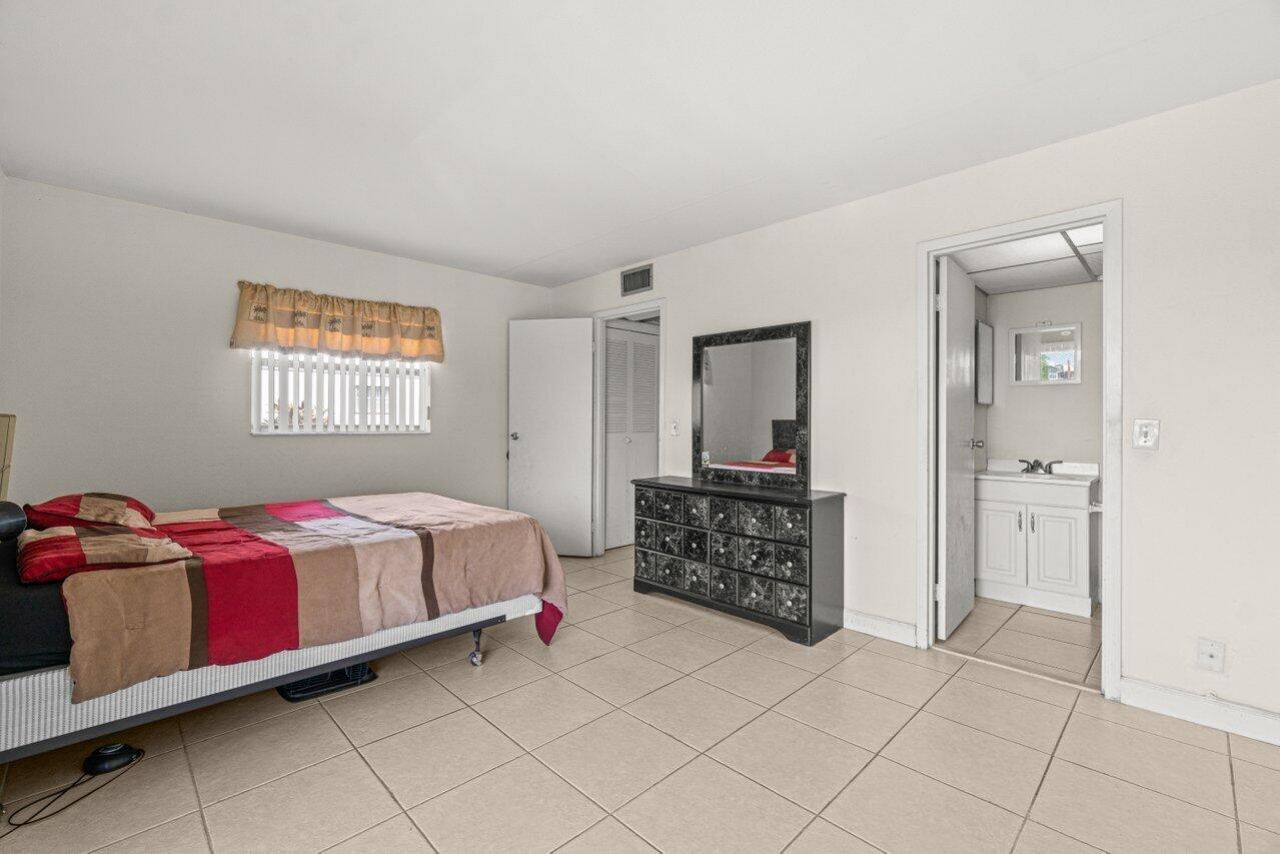 690 Brittany O, Delray Beach, FL 33446 Photo