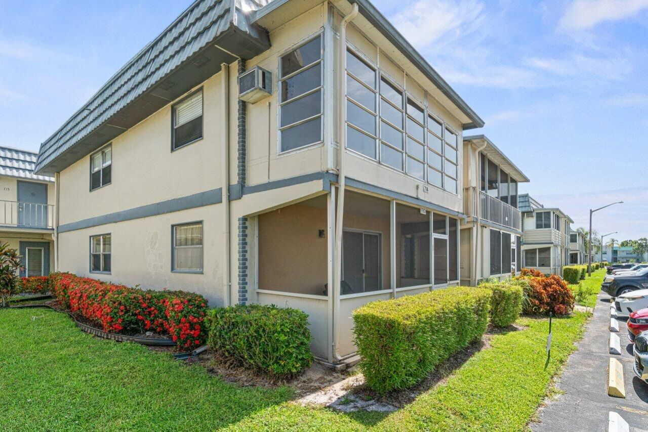 690 Brittany O, Delray Beach, FL 33446 Photo