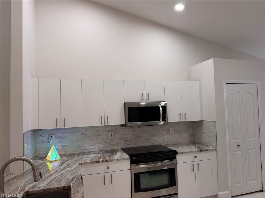 5332 Whitten Dr, Unit 43, Naples, FL 34104 Photo