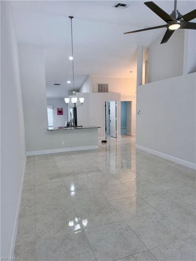5332 Whitten Dr, Unit 43, Naples, FL 34104 Photo