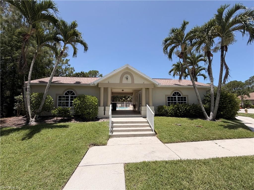 5332 Whitten Dr, Unit 43, Naples, FL 34104 Photo
