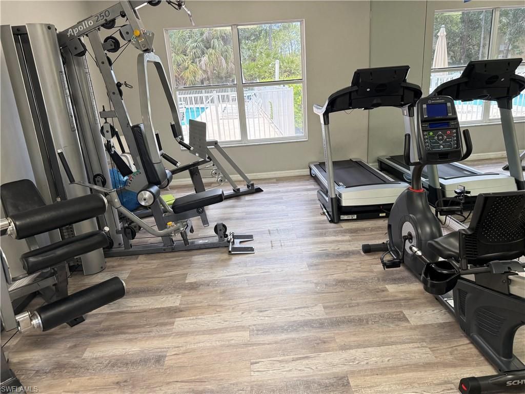 5332 Whitten Dr, Unit 43, Naples, FL 34104 Photo