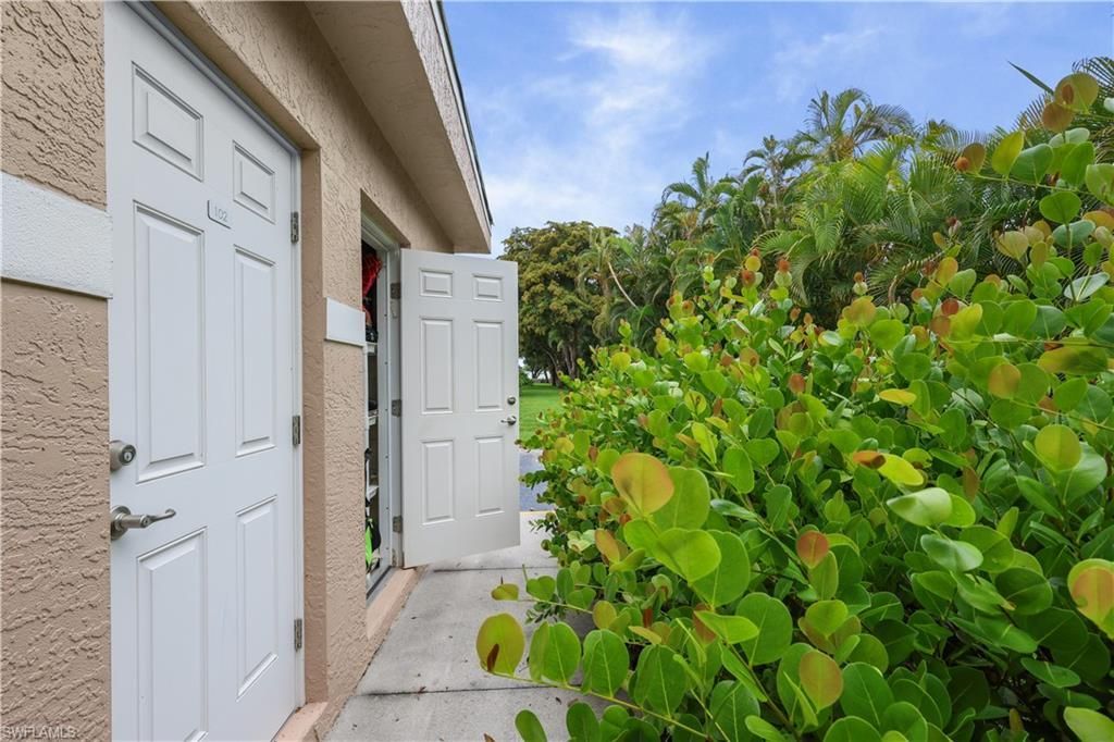 14201 Patty Berg Dr , Unit 201, Fort Myers, FL 33919 Photo