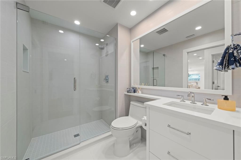 25 Beach Homes , Captiva, FL 33924 Photo