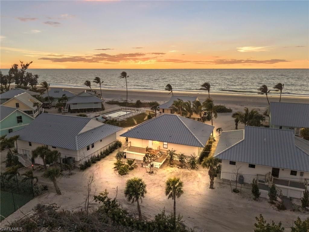 25 Beach Homes , Captiva, FL 33924 Photo