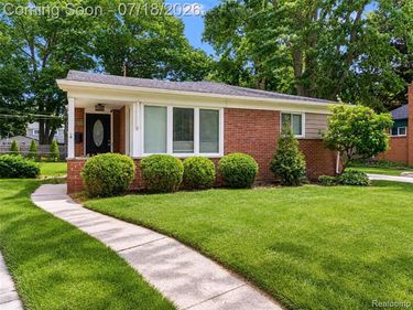 3014 Sylvan Drive, Royal Oak, MI 48073