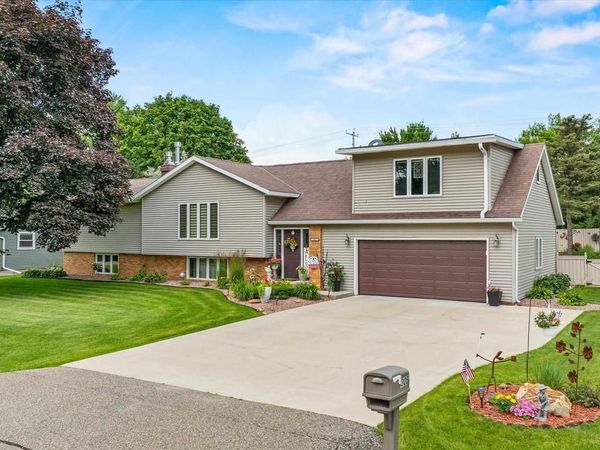 305 MARATHON STREET, Marshfield, WI 54449