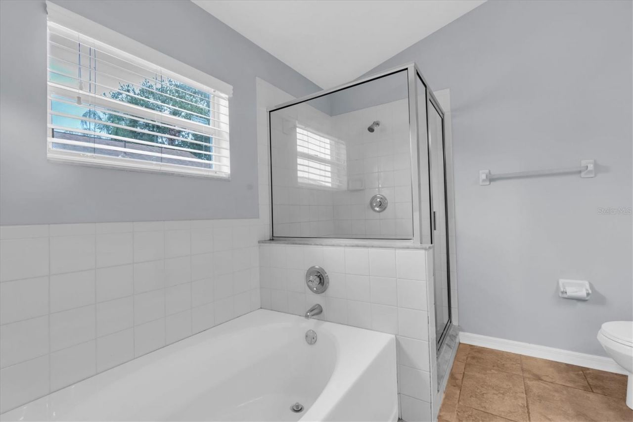 24308 Landing Drive , Lutz, FL 33559 Photo