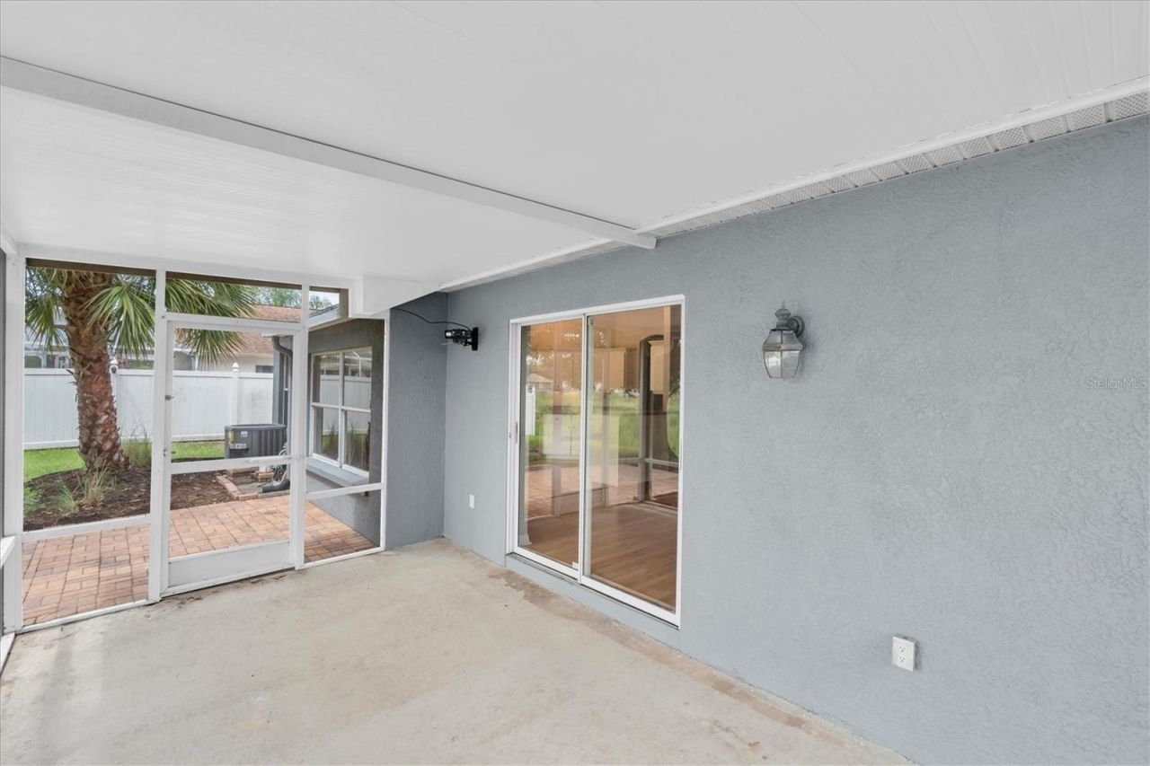 24308 Landing Drive , Lutz, FL 33559 Photo