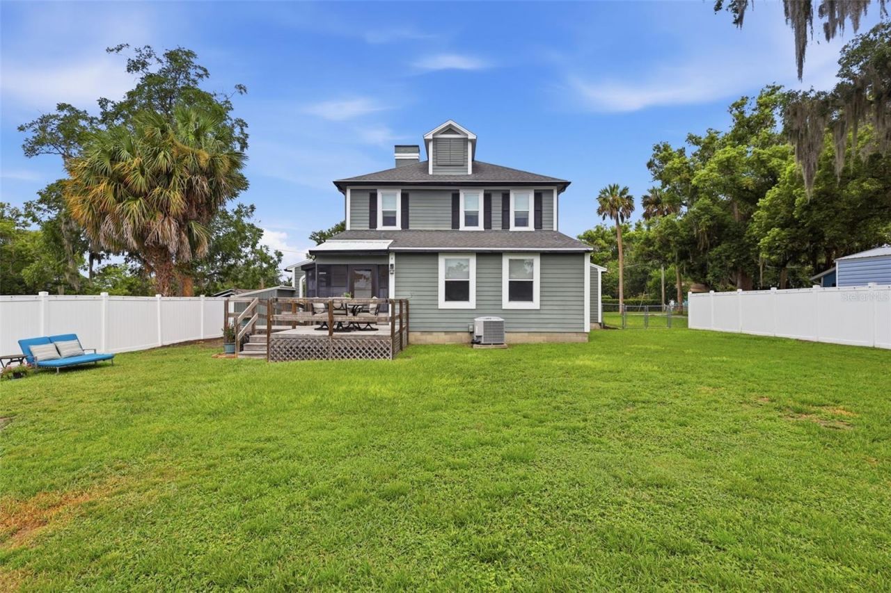 47 Davis Avenue , Umatilla, FL 32784 Photo
