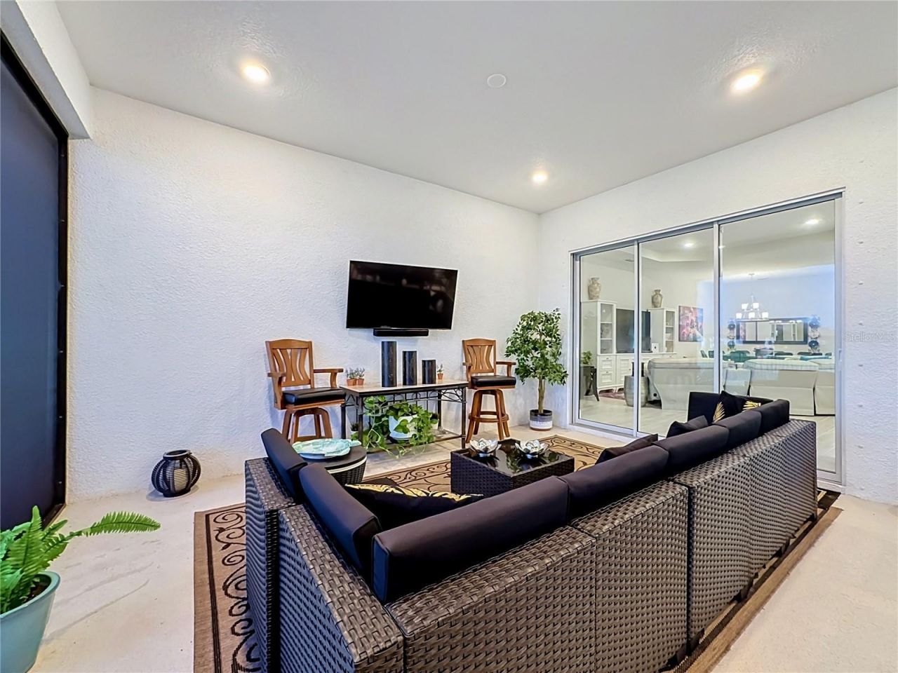 6145 Grandview Hill Court , Bradenton, FL 34203 Photo
