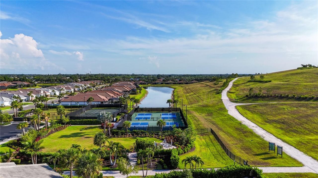 6145 Grandview Hill Court , Bradenton, FL 34203 Photo