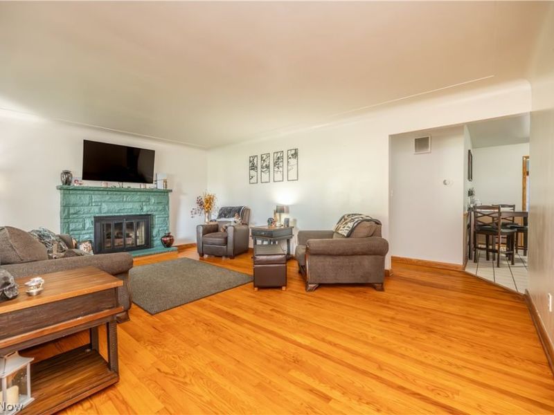3832 Edinburgh Drive, Austintown, OH 44511 Photo 4