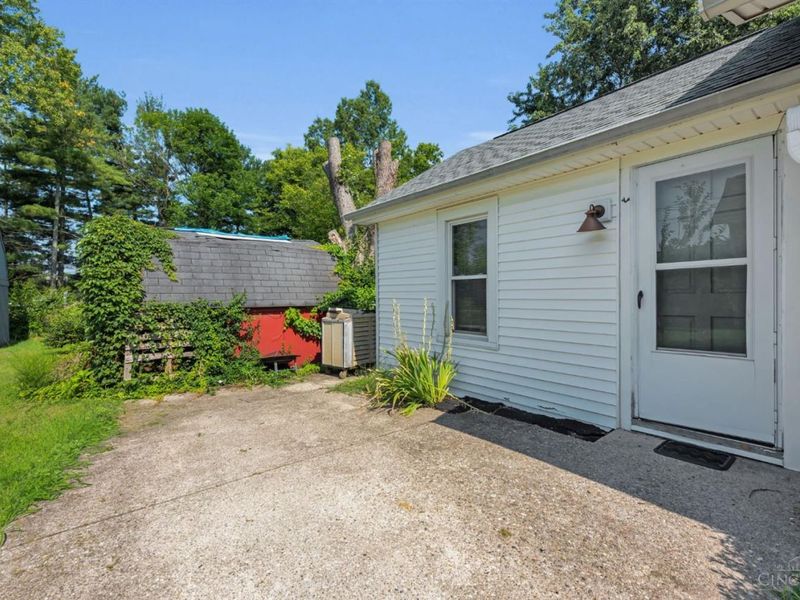 415 S Union Street, Bethel, OH 45106 Photo 27