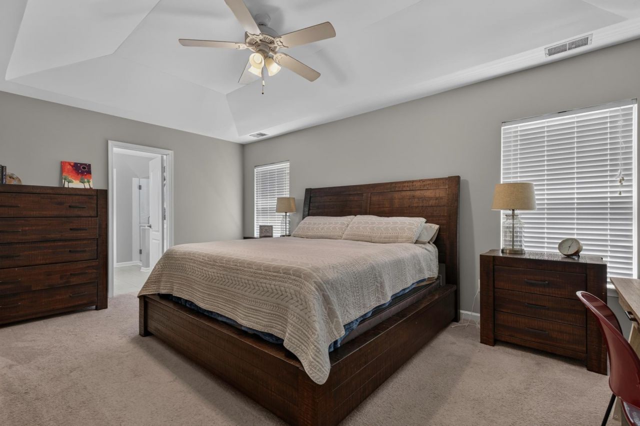 137 Graduate Lane Photo 16