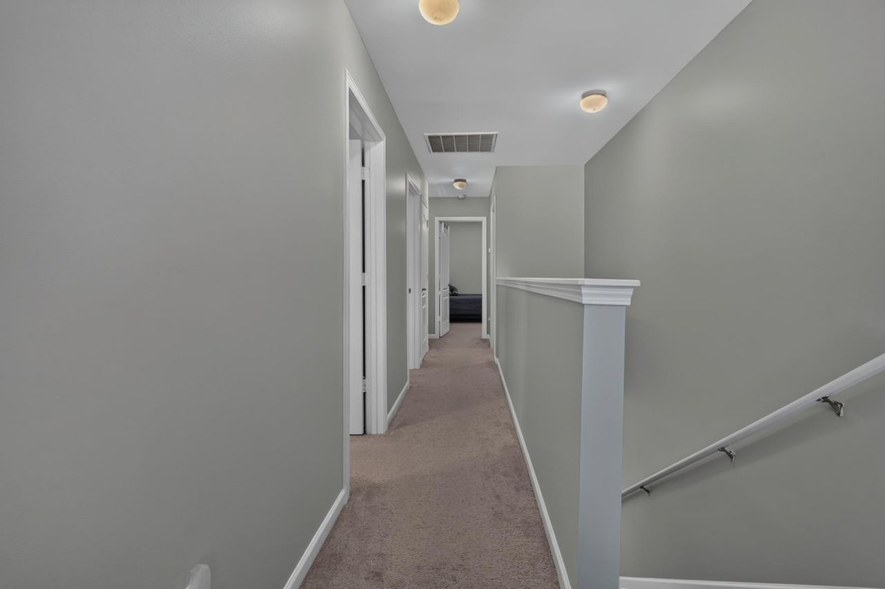 137 Graduate Lane Photo 24