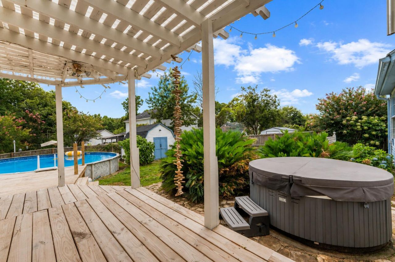 120 Kingsbridge Drive Photo 27