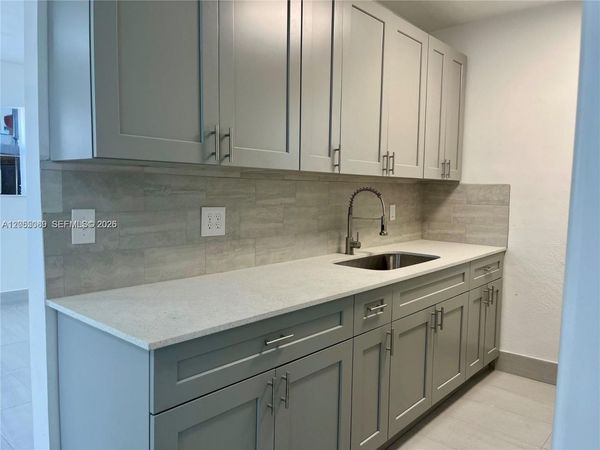 13390 NE 6th Ave , Unit 10, North Miami, FL 33161