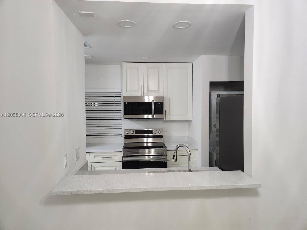 11643 NW 11th St, Pembroke Pines, FL 33026 Main Photo