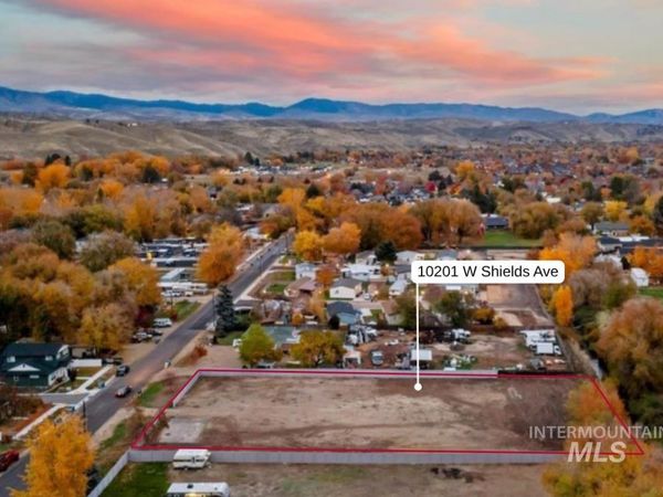 10201 W Shields Ave, Boise, ID 83714