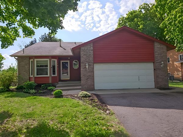 7613 Fairfield Road , Brooklyn Park, MN 55444