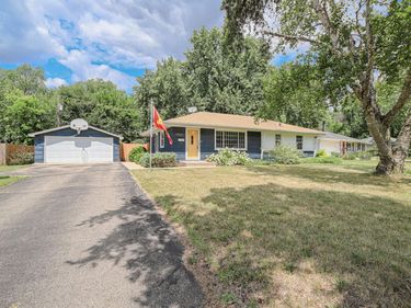 4600 Nord Drive, Bloomington, MN 55437