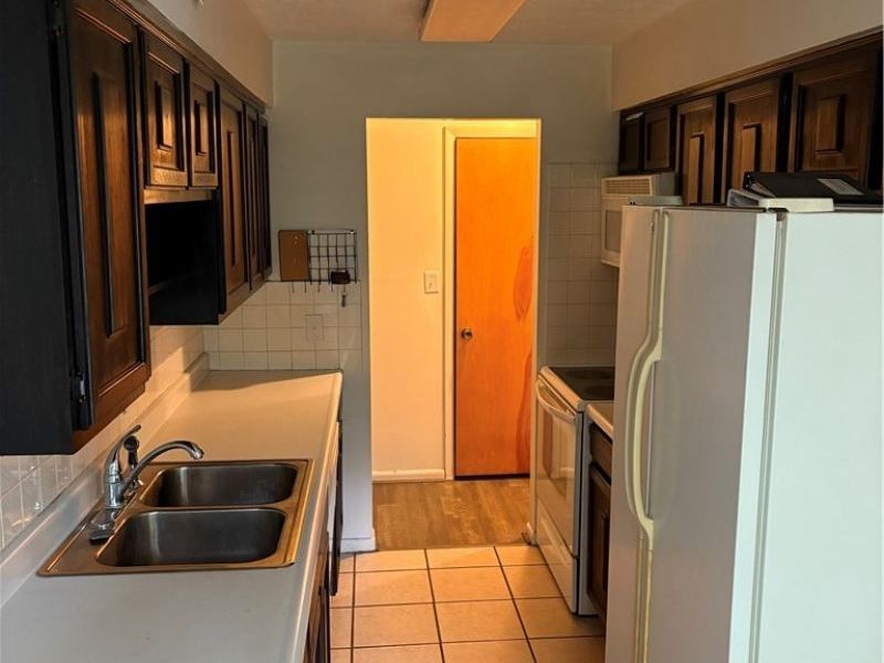 520 Meredith Lane , Unit 207, Cuyahoga Falls, OH 44223 Photo 6