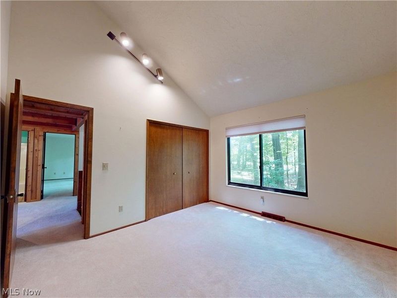 8495 Painesville Warren Road, Concord Township, OH 44077 Photo 20