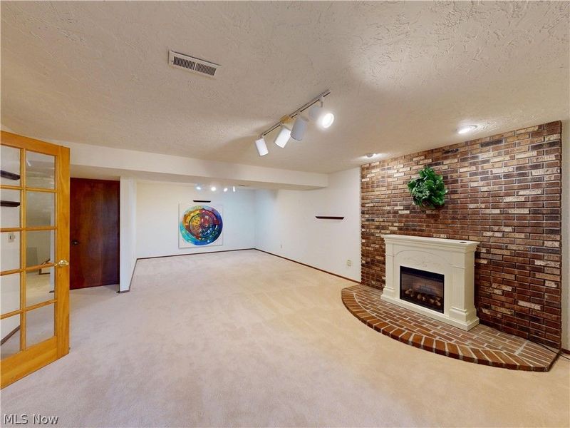8495 Painesville Warren Road, Concord Township, OH 44077 Photo 24