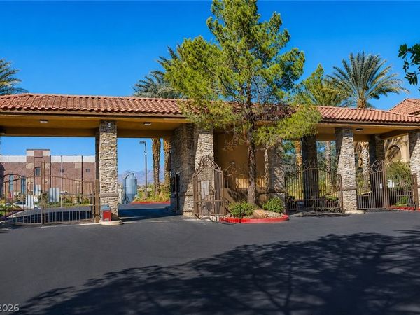2200 S Fort Apache Road, Unit 2032, Las Vegas, NV 89117
