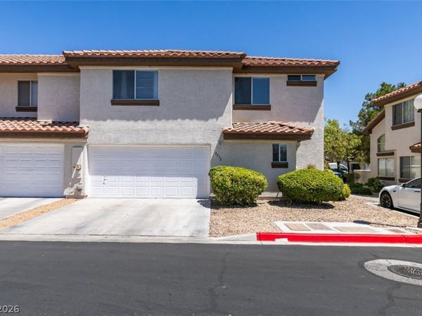 8012 Divine Drive , Las Vegas, NV 89128