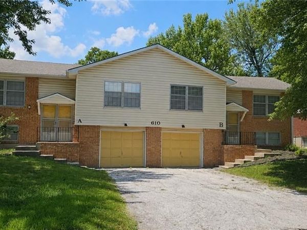 610 NE Lynn Street, Lee's Summit, MO 64063
