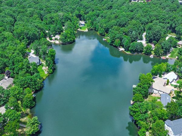 465 Saint George Drive, Crossville, TN 38558