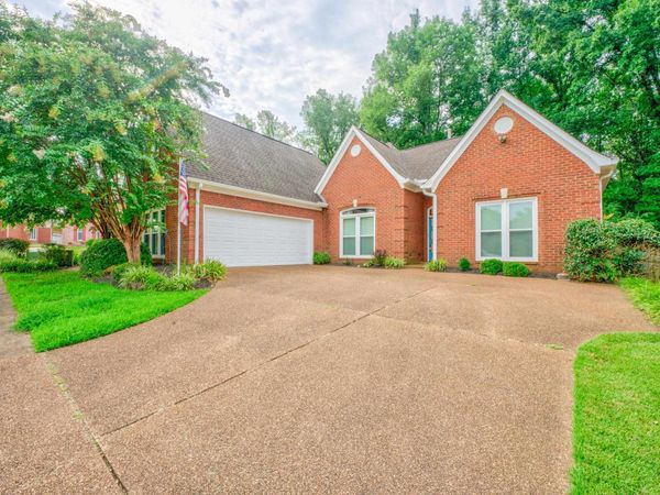 7501 S LINKS VIEW LN, Cordova, TN 38018
