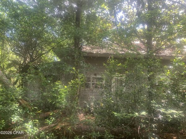 8390 ACI Drive, Sneads, FL 32460
