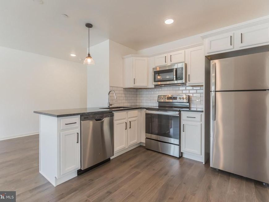 6778 Ridge Avenue , Unit 401, Philadelphia, PA 19128 Main Photo
