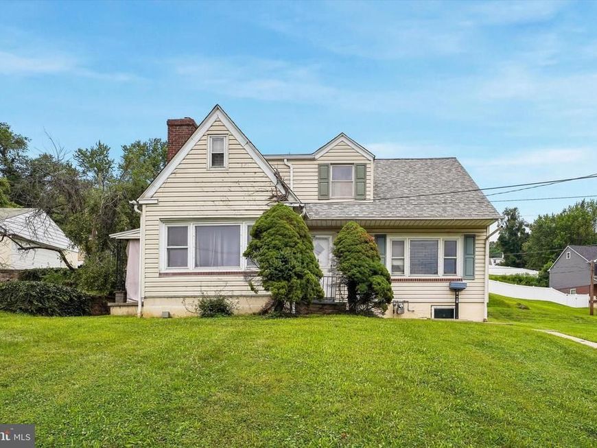 1210 E Matsonford Road , Conshohocken, PA 19428 Main Photo