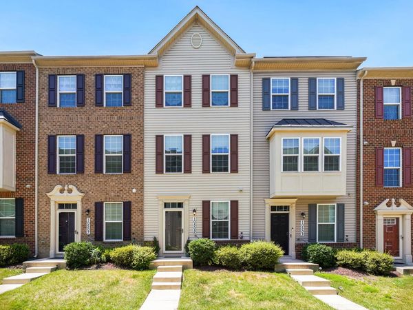 10505 RAWLINS LANE, UPPER MARLBORO, MD 20772