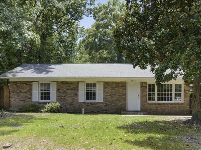 2621 Myrtis Lane, North Charleston, SC 29406